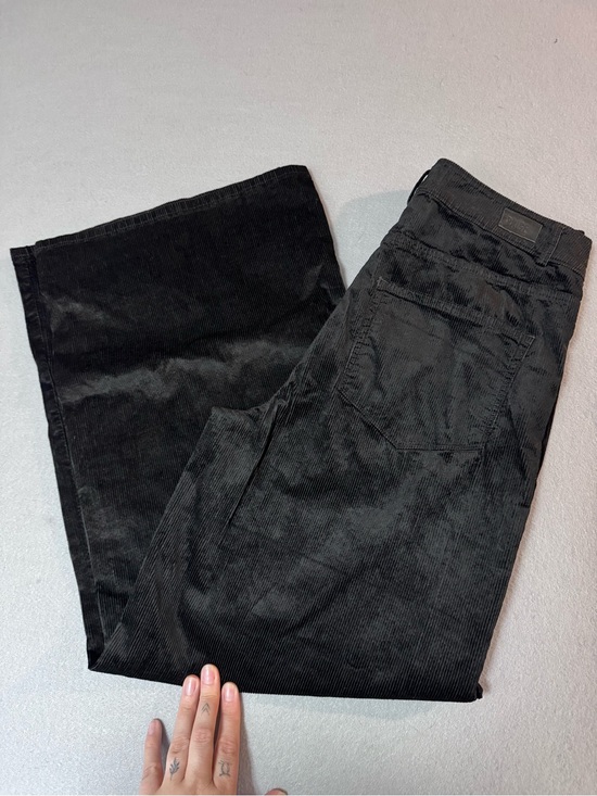 PAIGE Pants - PAIGE Harper Velvet Corduroy Wide Leg Pants Size 27